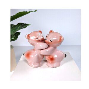 Vintage 1940's Van Tellingen Pink Bear Hug Hugging Salt & Pepper Shakers USA